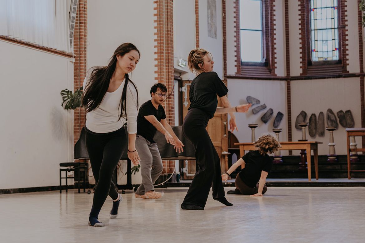 Modern Dance Classes