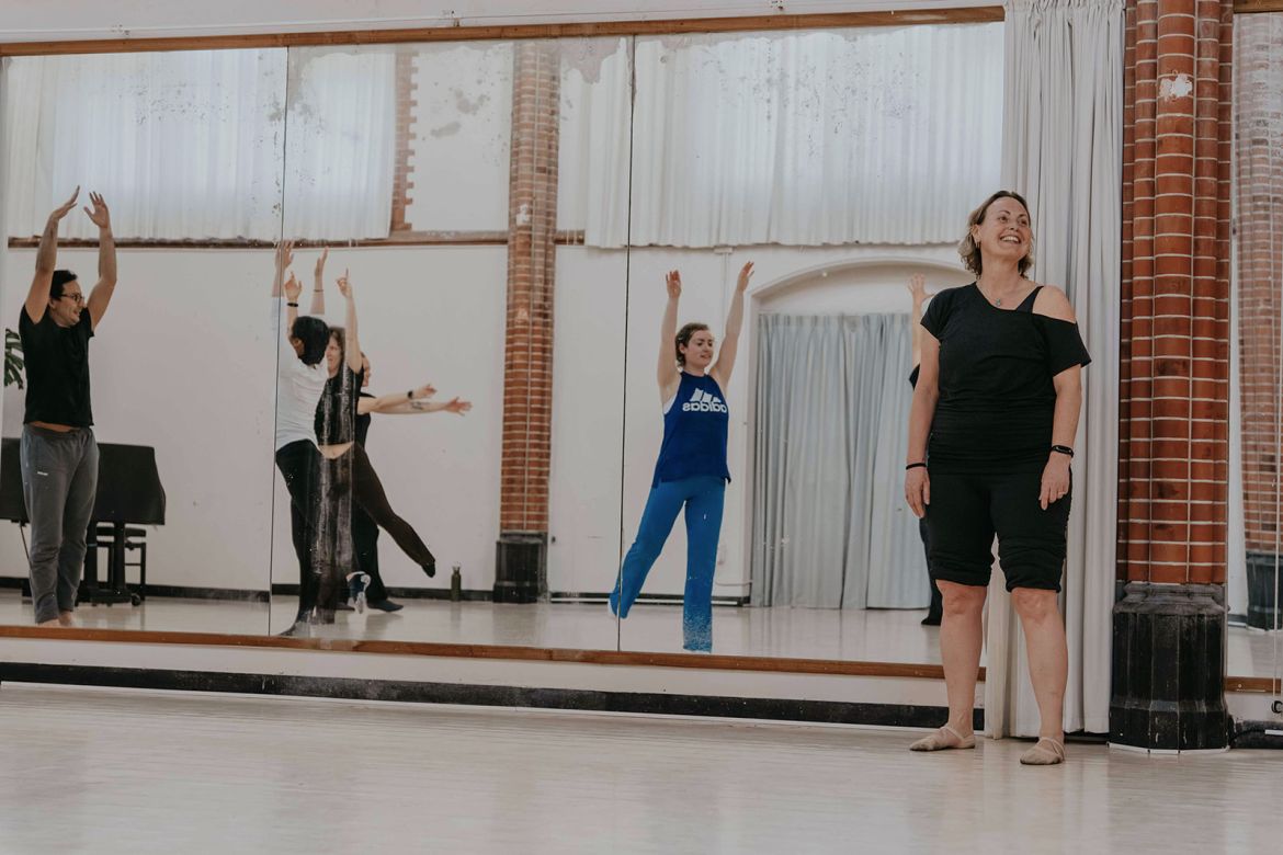 Modern Dance Classes